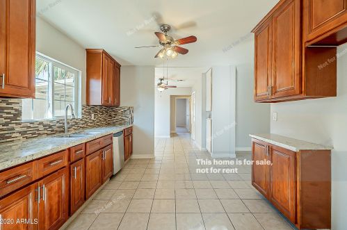 1939 Amelia Ave, Phoenix AZ 85037-2371 exterior