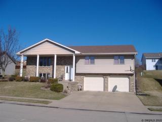 4841 Camelot Dr, Dubuque, IA 52002-2619