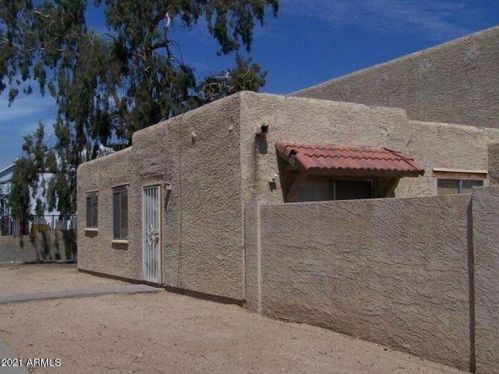 4020 44th St, Phoenix AZ 85032-2801 exterior