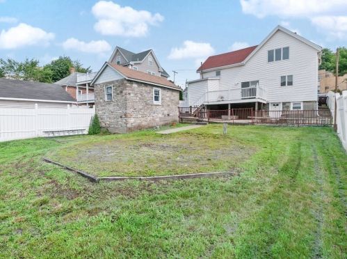 235 Chelsea St, Everett MA 02149-4807 exterior