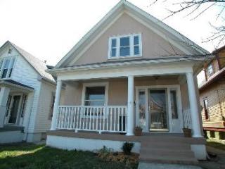 460 Lee St, Louisville, KY 40217-1140