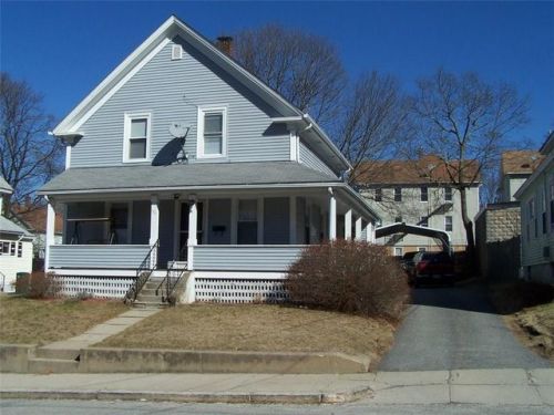 131 5th Ave, Woonsocket, RI 02895-5004