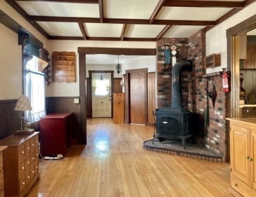 170 Merrimac St, New Bedford MA 02740-5432 exterior