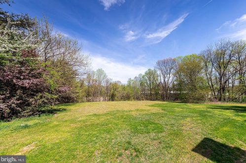 1162 Tristram Cir, West Deptford NJ  08051-2239 exterior