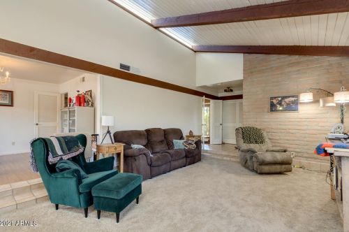 8039 6 Pl, Phoenix AZ 85024-1000 exterior