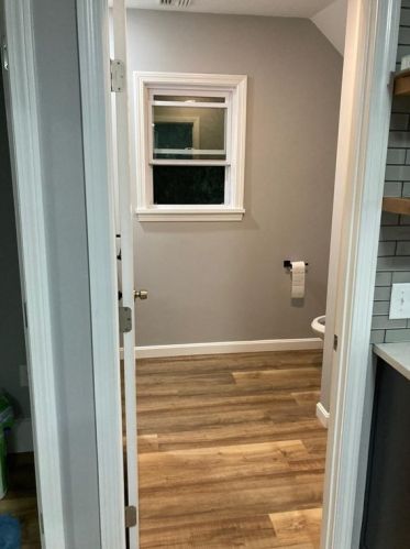 30 Windsor St, Worcester MA 01605-3732 exterior