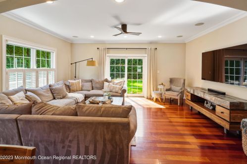 90 Lovett Ave, Little Silver NJ 07739-1403 exterior