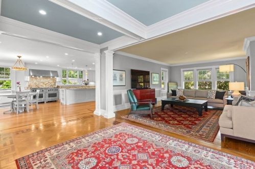 20 Phillips Ave, Rockport MA  01966-1144 exterior