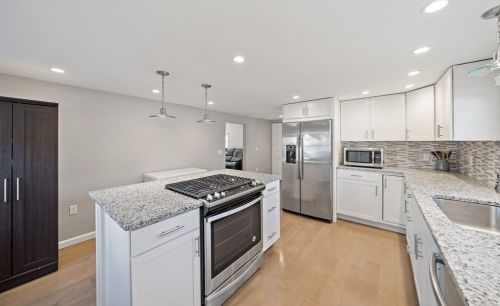 19 Jackson St, Plymouth MA 02360-5717 exterior