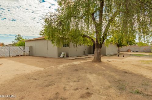 5061 Avalon Dr, Phoenix AZ 85015-5684 exterior