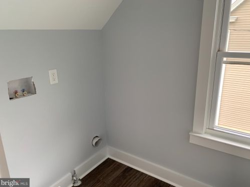 645 Delaware St, West Deptford NJ  08096-1576 exterior