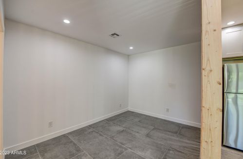 4043 44th Pl, Phoenix AZ  85018-5401 exterior