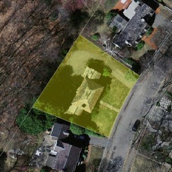 51 Stony Brae Rd, Newton MA  02461-1728 aerial view