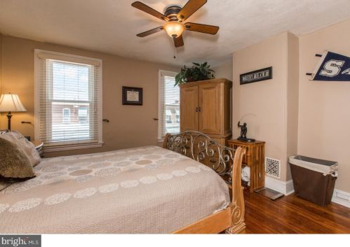 413 Markle St, Philadelphia PA  19128-3606 exterior