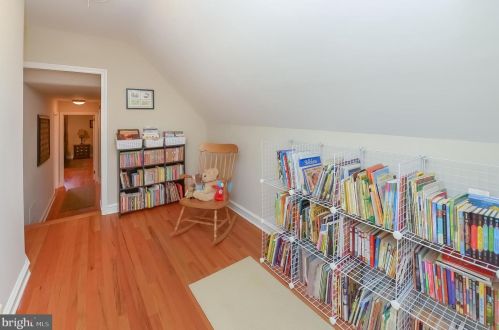 645 Kings Hwy, West Deptford NJ 08096-3129 exterior