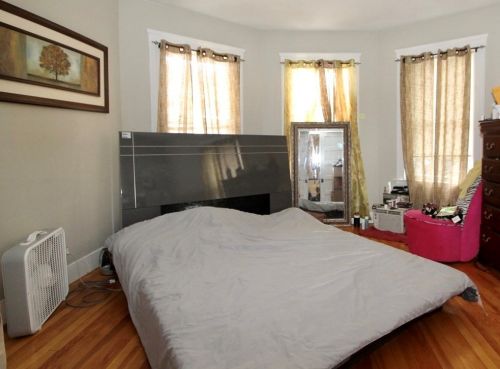 31 Boardman St, Worcester MA 01606-2784 exterior