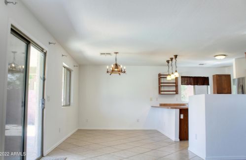 5613 31 Dr, Phoenix AZ 85041-4304 exterior