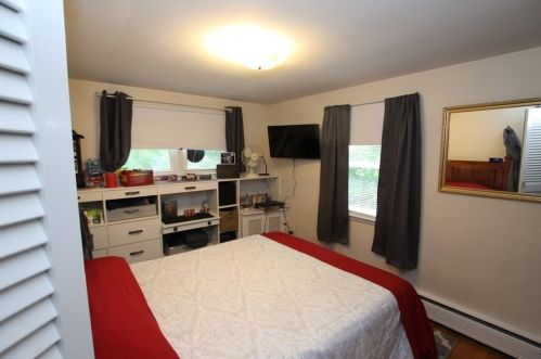 13 Jewett Ter, Worcester MA 01605-3129 exterior