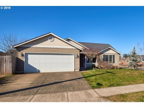 3491 Hembree St, Mcminnville OR  97128-9228 exterior