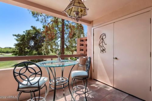 4303 Cactus Rd, Phoenix AZ 85032-7637 exterior