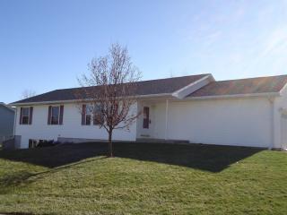 945 Garden St, Bennet, NE 68317-2283