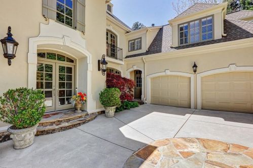 5315 Lake View Clb, Atlanta, GA 30338-3412