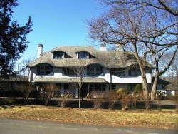 85 Bigelow Rd, Newton, MA 02465-3005