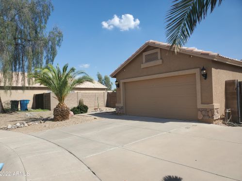 3135 Abraham Ln, Phoenix AZ  85027-2255 exterior