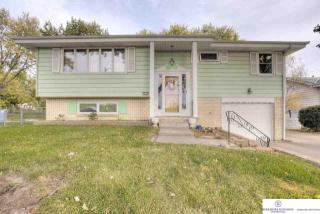 7813 37th St, Bellevue, NE 68147-1814