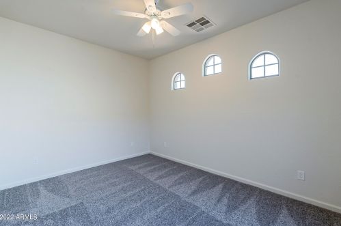 603 Beautiful Ln, Phoenix AZ 85042-7074 exterior