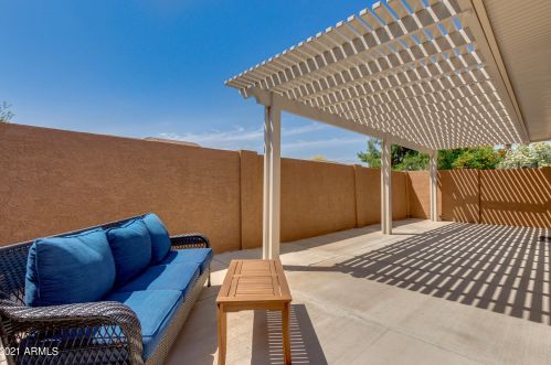 18620 44th Pl, Phoenix AZ 85050-6833 exterior