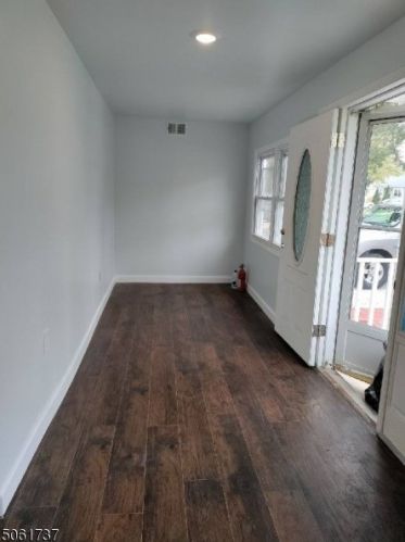 720 Carter Ave, West Deptford NJ  08096-1468 exterior