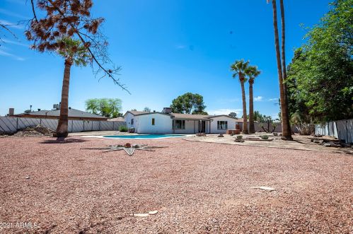 13845 41st Ave, Phoenix AZ  85053-5352 exterior