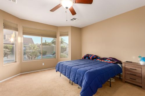 2607 Apollo Rd, Phoenix AZ 85042-5381 exterior