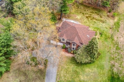 6 Patriot Way, North Reading MA 01864-3224 exterior