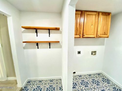 1620 57 Dr, Phoenix AZ 85031-1835 exterior