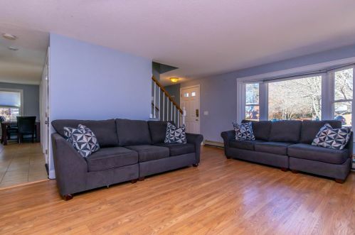 3 Dinahs Way, Wareham MA 02571-1463 exterior