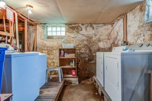 50 Beacon St, Fall River MA 02724-1534 exterior