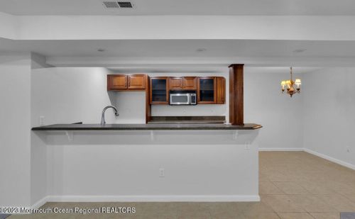 111 Picadilly Dr, Jackson Twp NJ  08527-1290 exterior