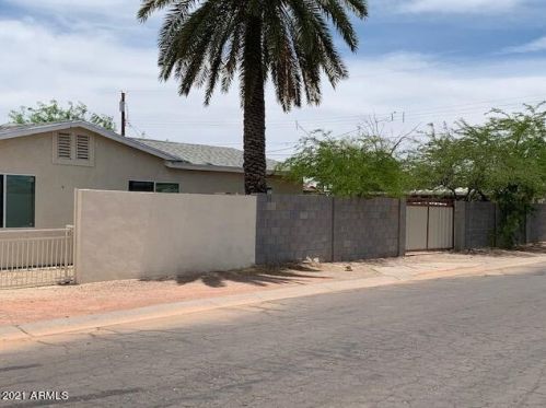 3349 Cypress St, Phoenix, AZ 85008-2914