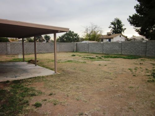 3813 Charter Oak Rd, Phoenix AZ 85032-7471 exterior