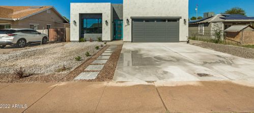 2840 Almeria Rd, Phoenix, AZ 85009-2541