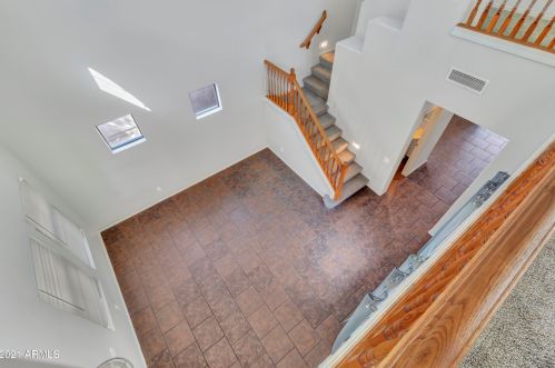 9118 Cypress St, Phoenix AZ 85003-1106 exterior