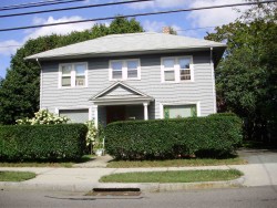181 River St, Newton, MA 02465-1431