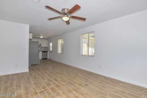 4718 9th St, Phoenix AZ  85014-3610 exterior