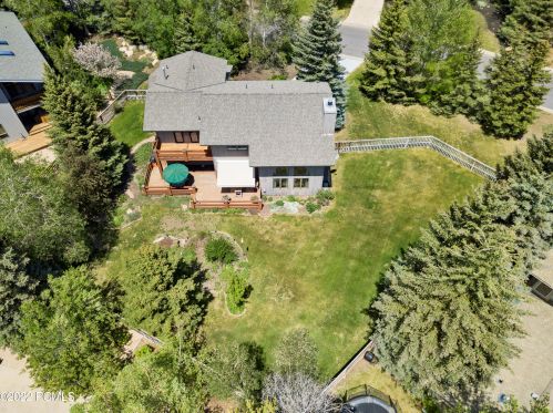 5063 Mdw Dr, Park City UT 84060-6813 exterior