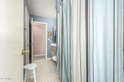 930 Annette Dr, Phoenix AZ 85022-1038 exterior