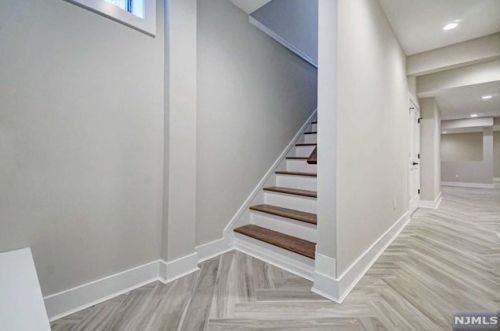 158 Magnolia Ave, Tenafly NJ  07670-1828 exterior