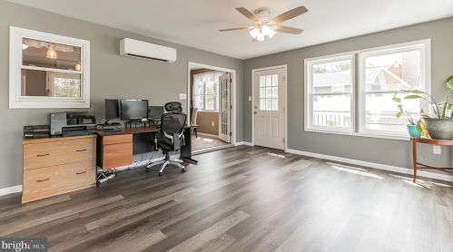 841 Boundary Rd, West Deptford NJ 08096-3614 exterior