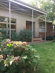 610 Jarvis Ln, Louisville KY  40207-1315 exterior